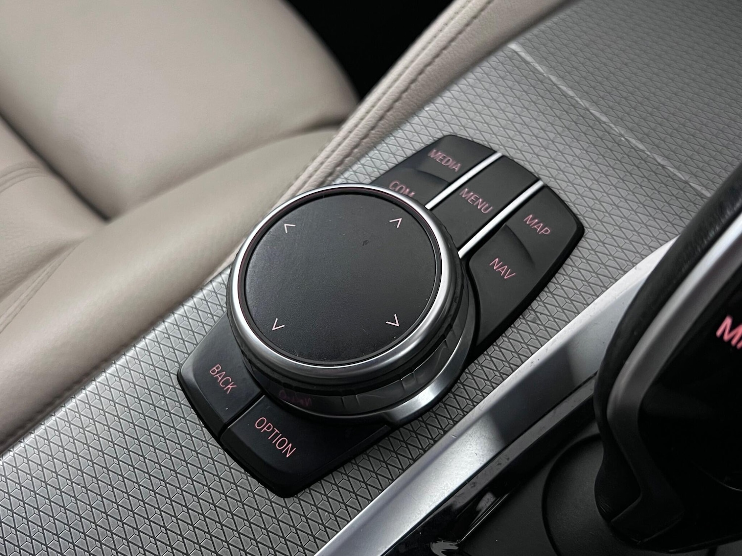 Used BMW 5 Series 2017 for sale - 78148376: Photo 35