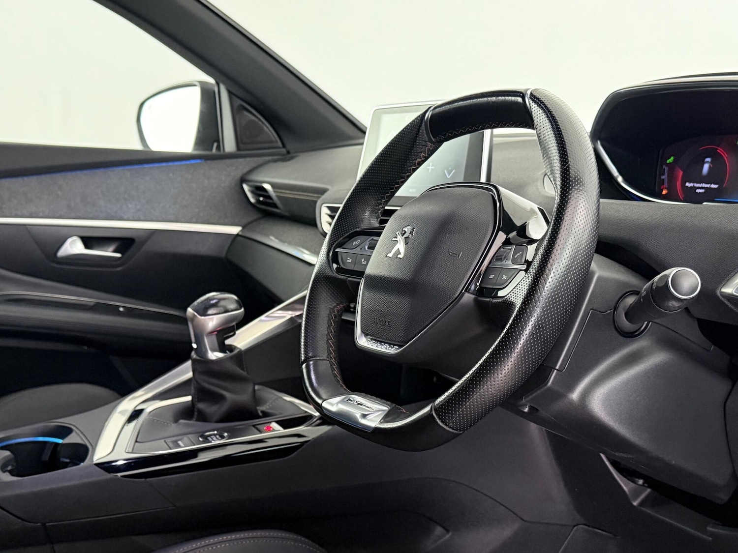 Used Peugeot 3008 2019 for sale - 76467195: Photo 15