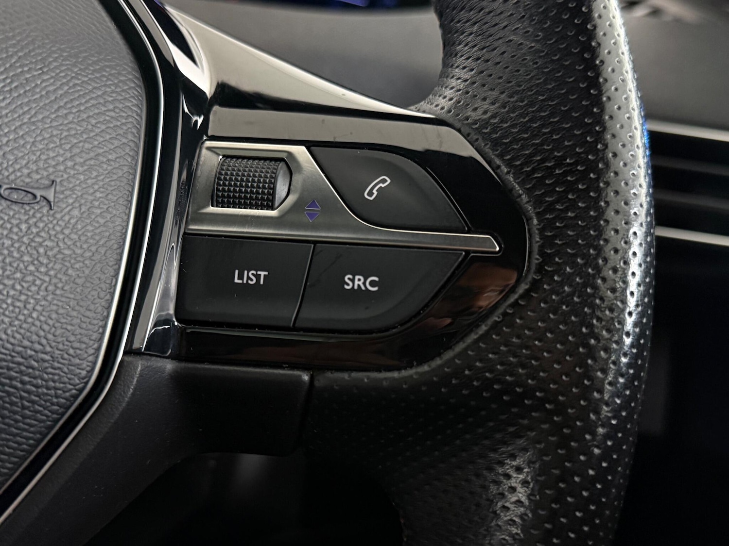 Used Peugeot 3008 2019 for sale - 76467195: Photo 24