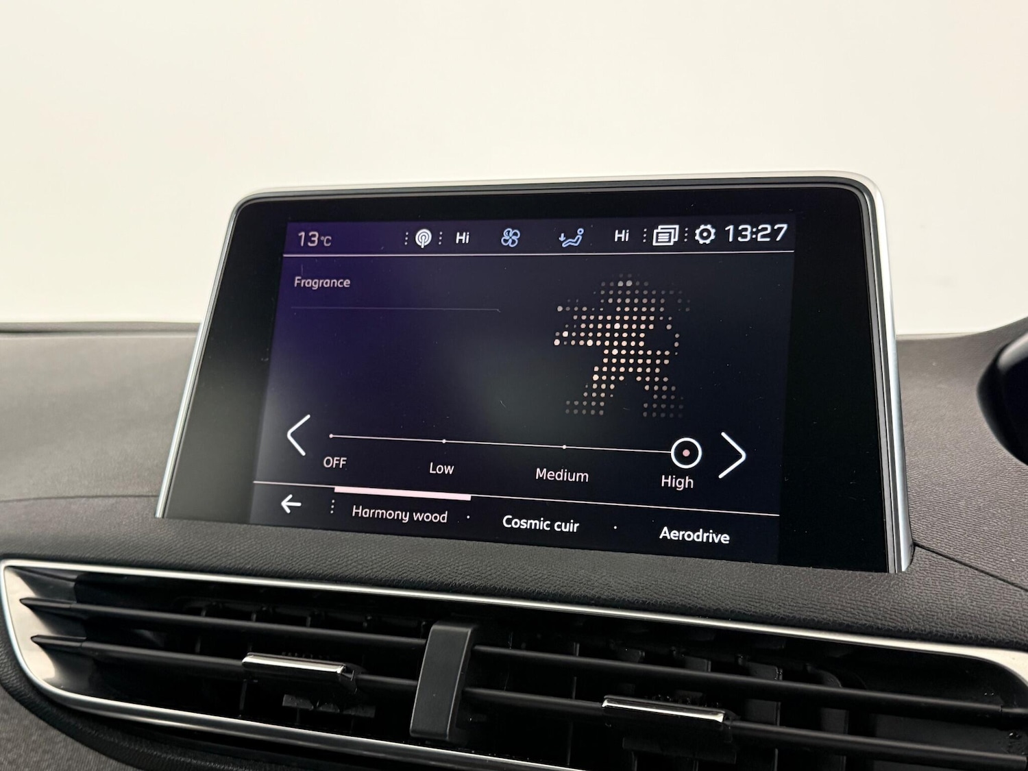 Used Peugeot 3008 2019 for sale - 76467195: Photo 41