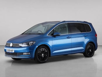 Used Volkswagen Touran 2016 for sale - 79026533: Photo