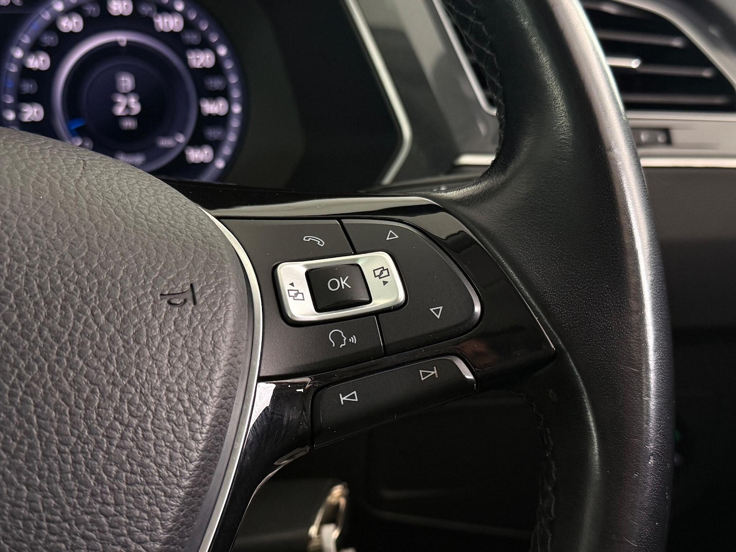 Used Volkswagen Tiguan 2016 for sale - 77243567: Photo 20