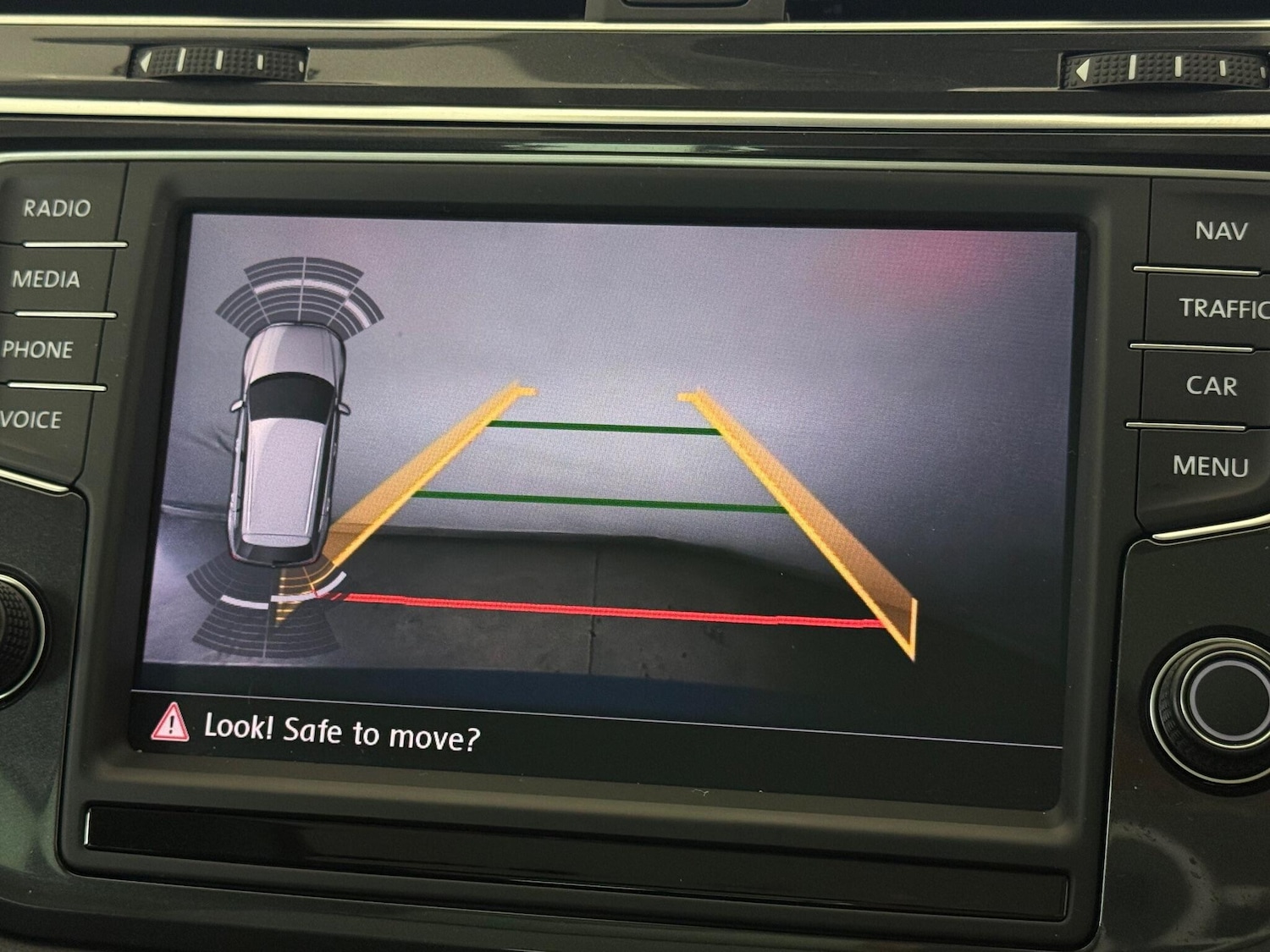 Used Volkswagen Tiguan 2016 for sale - 77243567: Photo 36