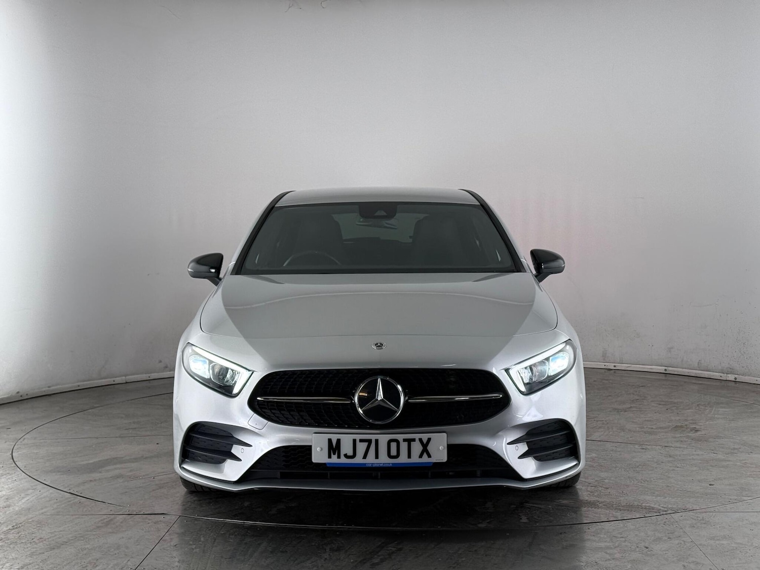 Used Mercedes-Benz A-Class 2021 for sale - 77182696: Photo 2