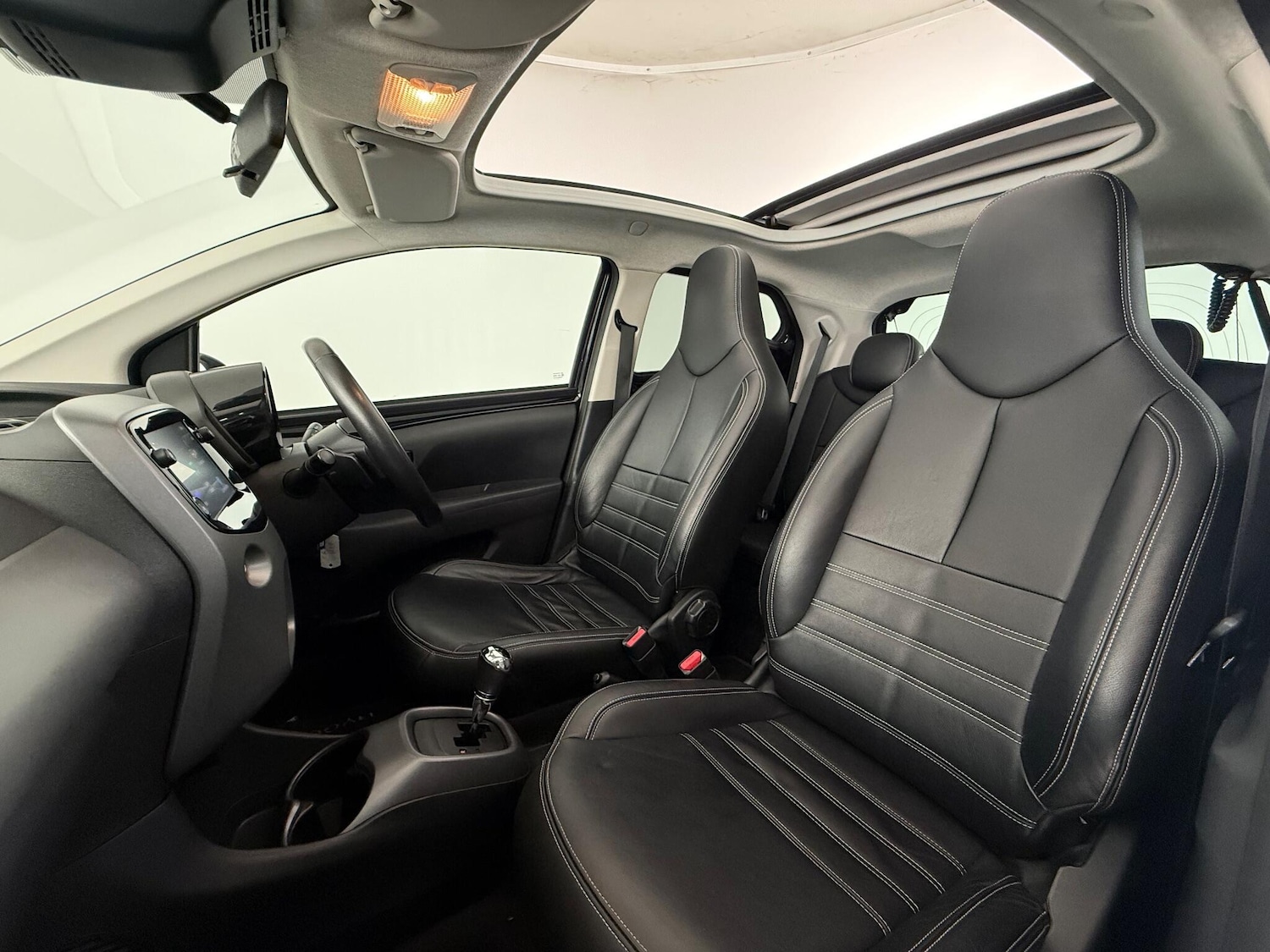 Used Toyota AYGO 2021 for sale - 77259810: Photo 10