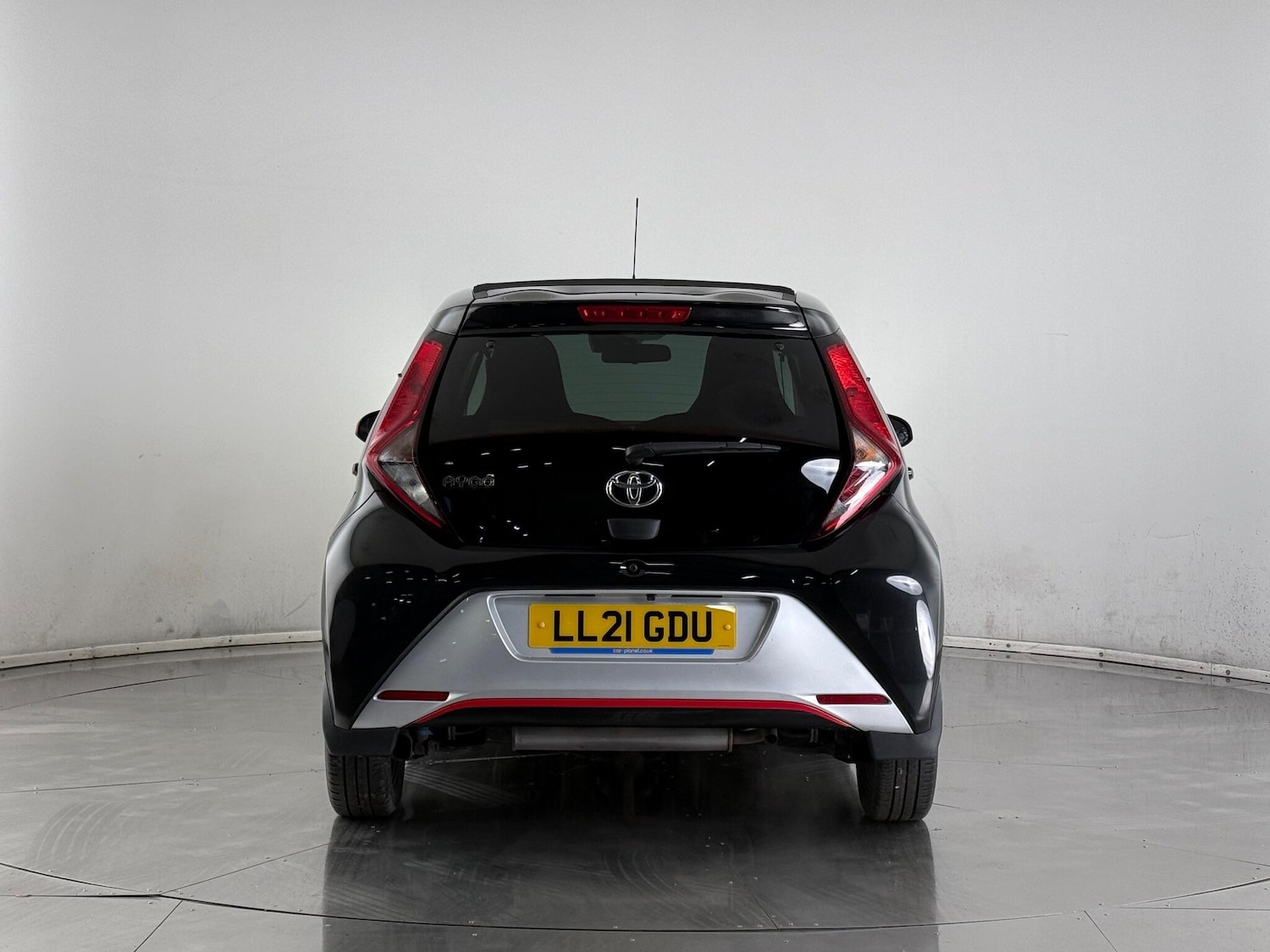 Used Toyota AYGO 2021 for sale - 77259810: Photo 5