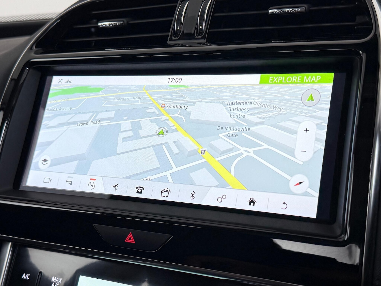 Used Jaguar XE 2019 for sale - 77183078: Photo 27