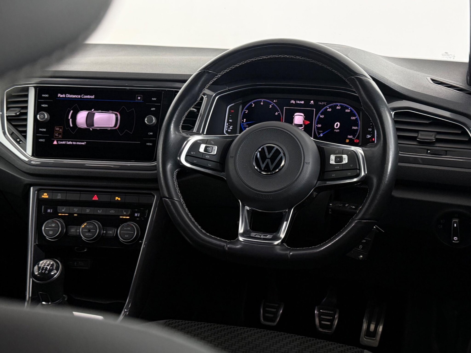 Used Volkswagen T-Roc 2021 for sale - 77511517: Photo 14