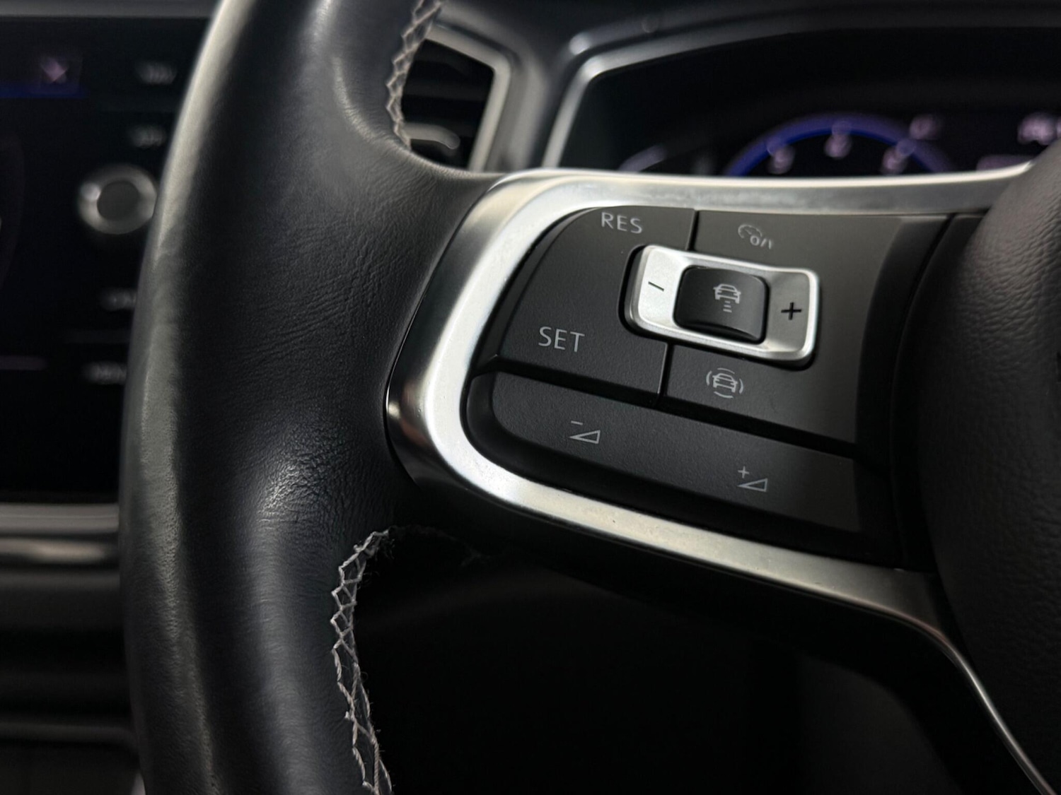 Used Volkswagen T-Roc 2021 for sale - 77511517: Photo 18