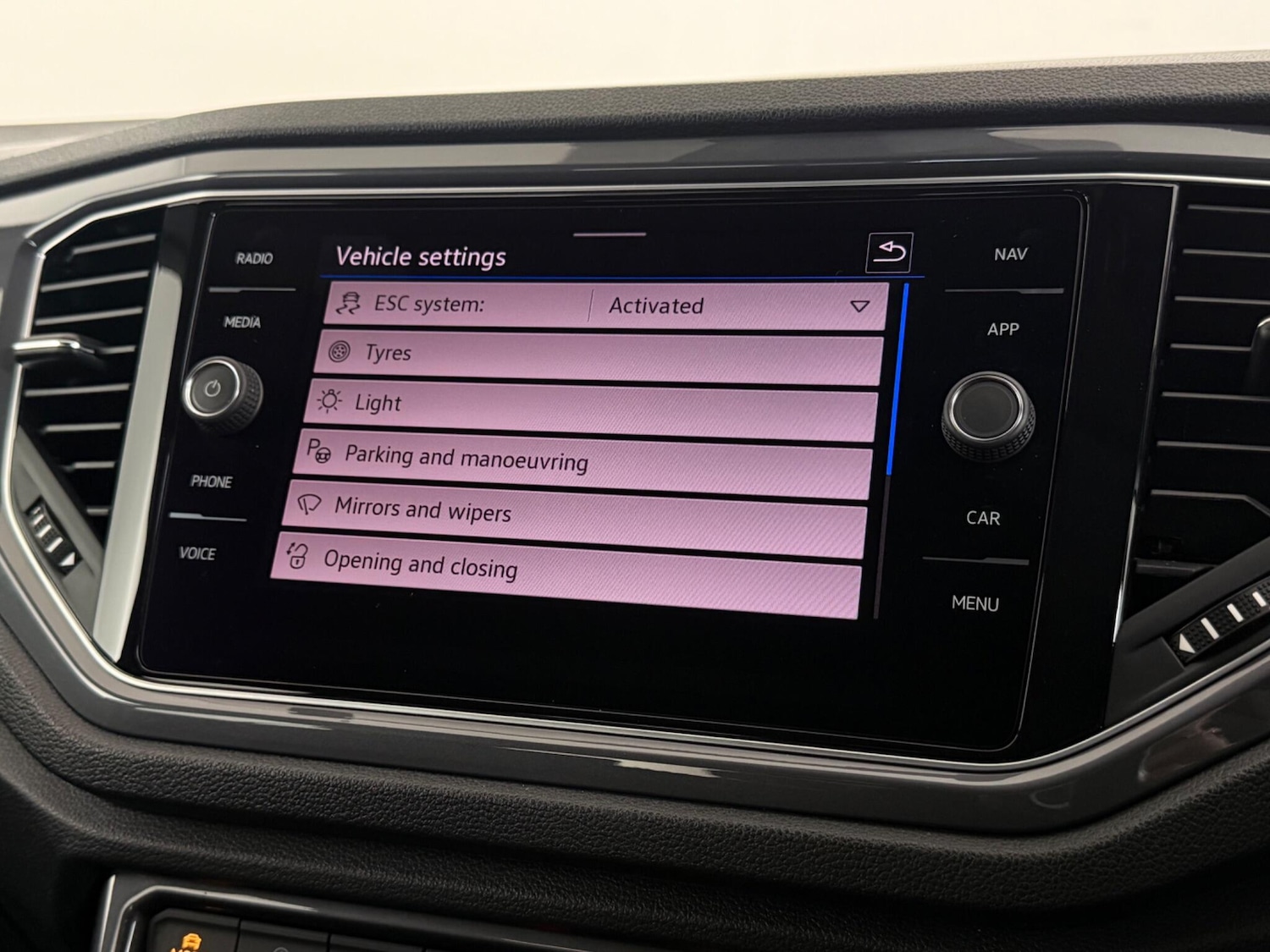 Used Volkswagen T-Roc 2021 for sale - 77511517: Photo 27