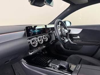 Used Mercedes-Benz A-Class 2020 for sale - 79615832: Photo
