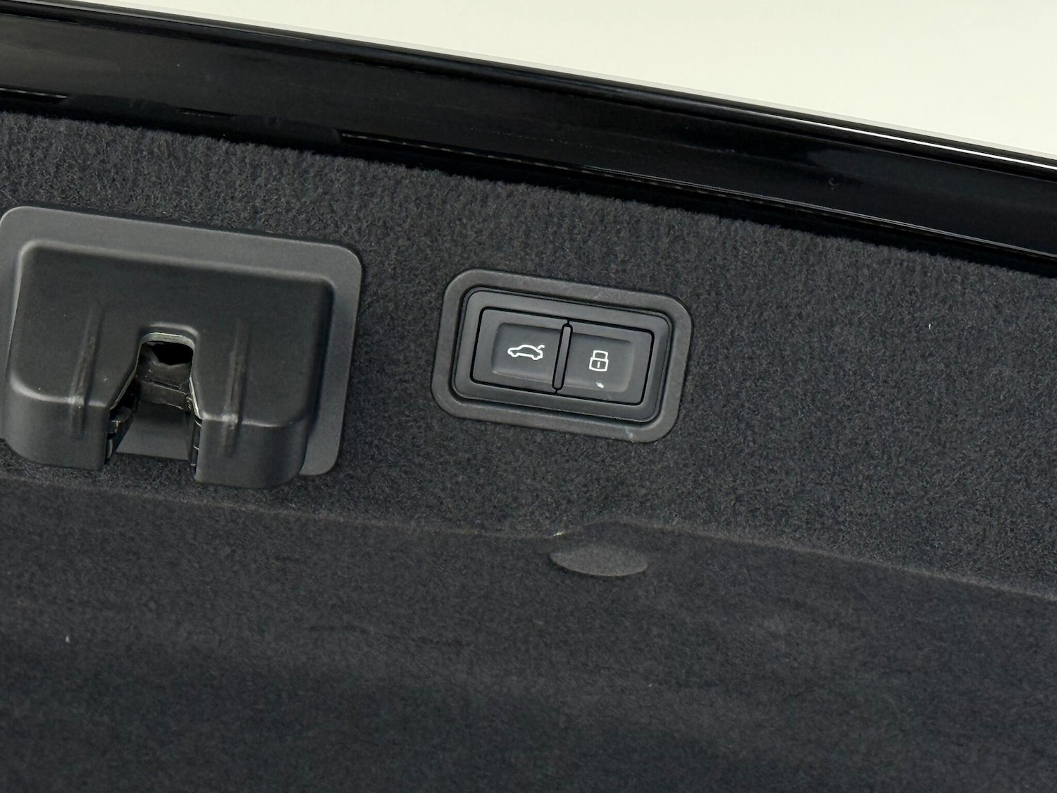 Used Audi A8 2018 for sale - 77182777: Photo 11