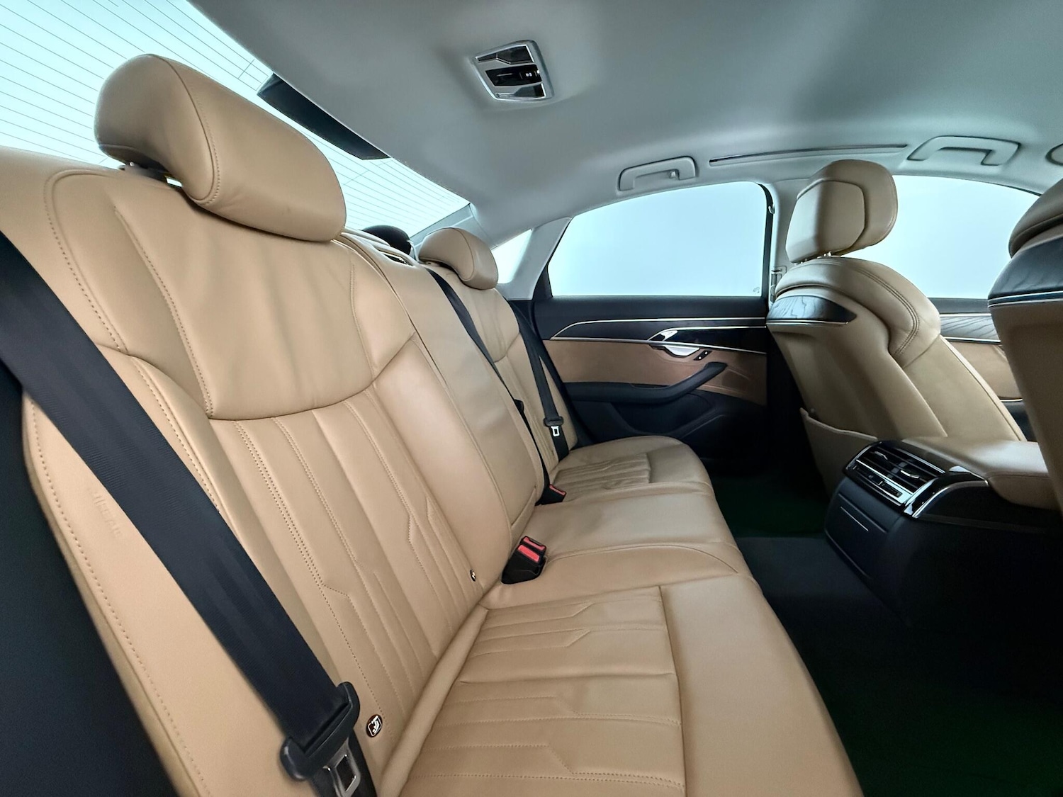 Used Audi A8 2018 for sale - 77182777: Photo 14