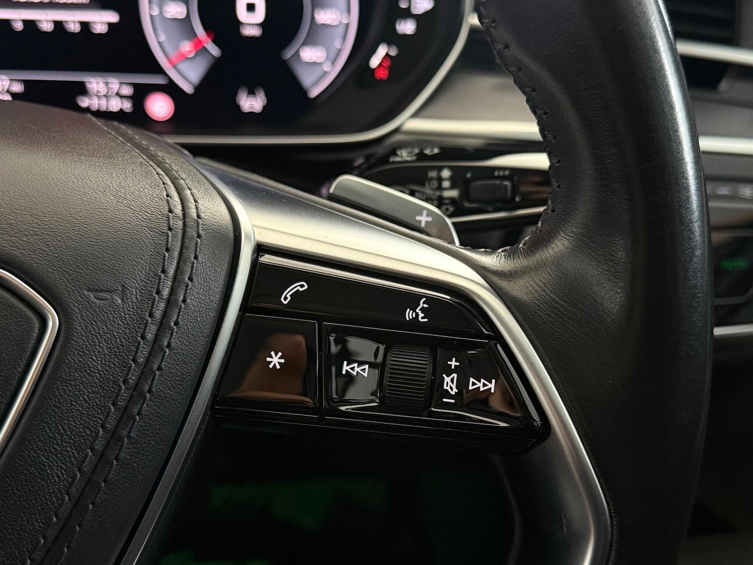 Used Audi A8 2018 for sale - 77182777: Photo 23