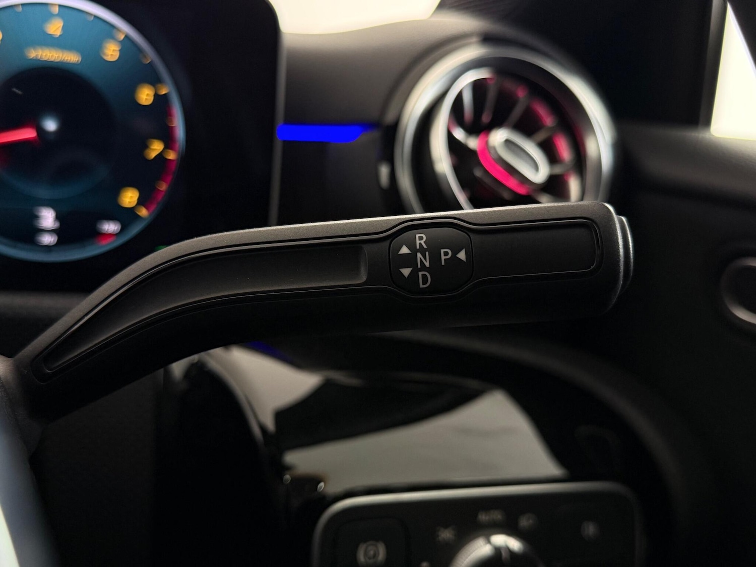 Used Mercedes-Benz A-Class 2019 for sale - 76511801: Photo 28