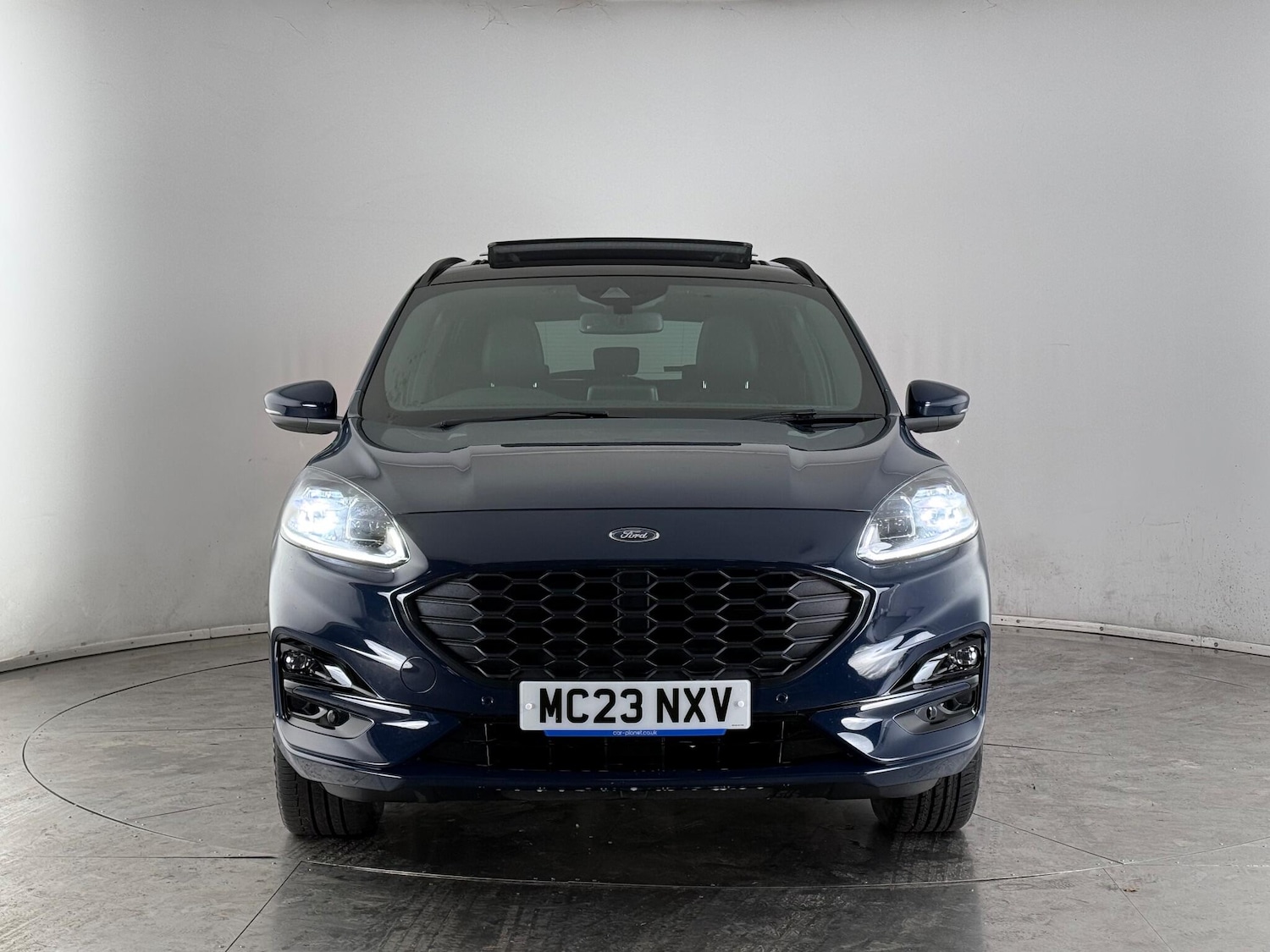 Used Ford Kuga 2023 for sale - 77259519: Photo 2