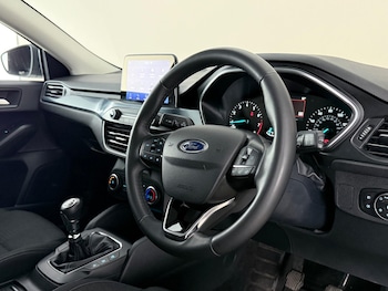 Used Ford Focus 2021 for sale - 79034639: Photo