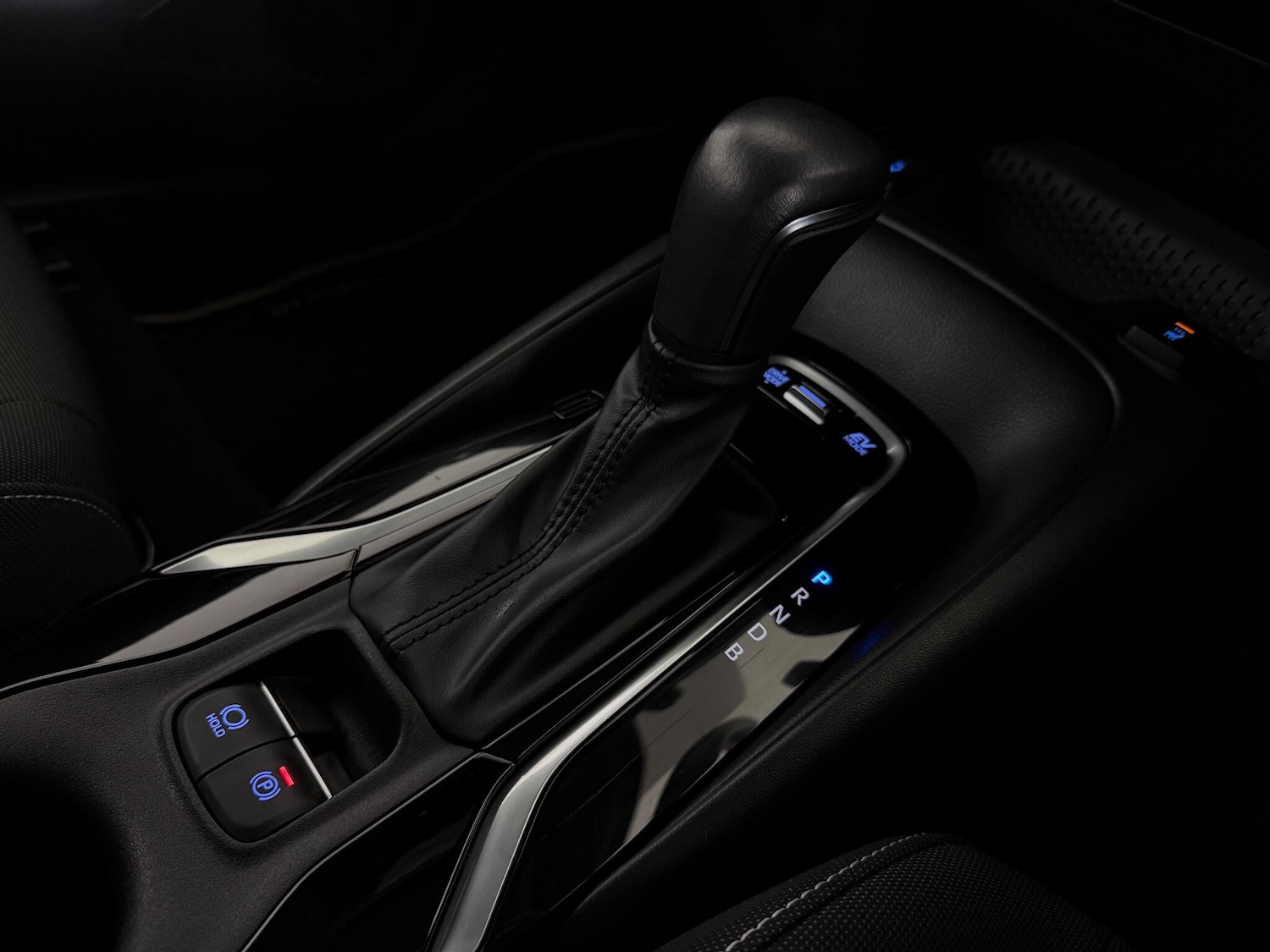 Used Toyota Corolla 2023 for sale - 77689193: Photo 31