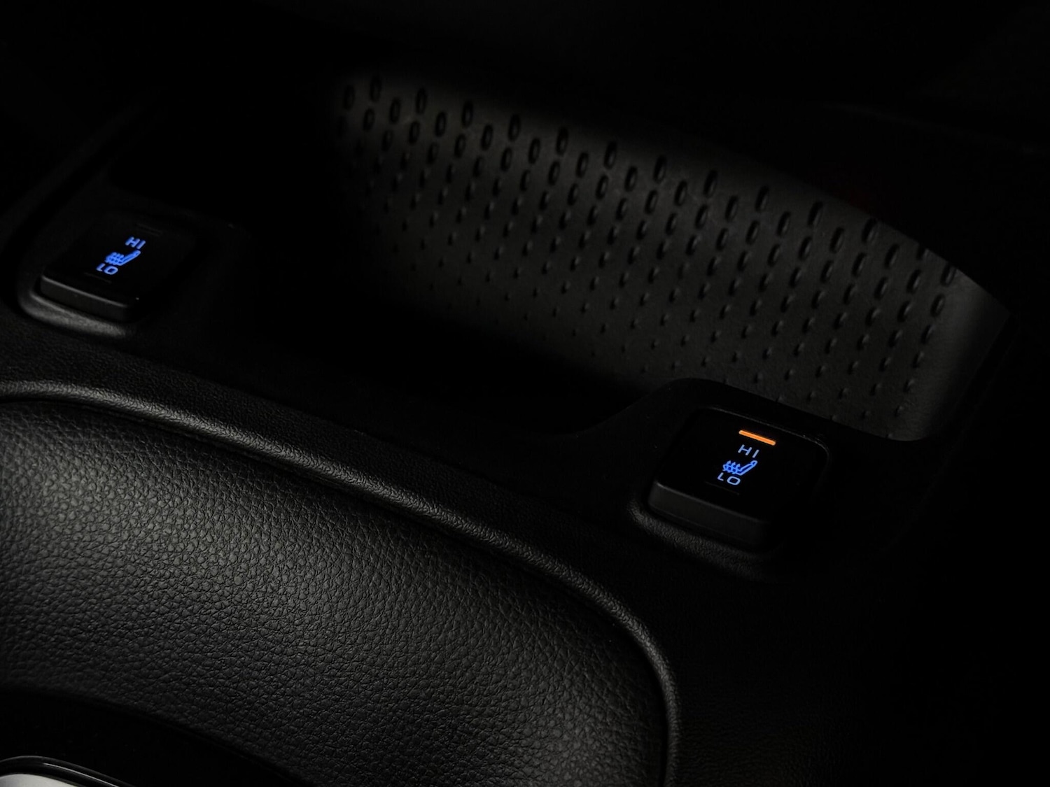 Used Toyota Corolla 2023 for sale - 77689193: Photo 32