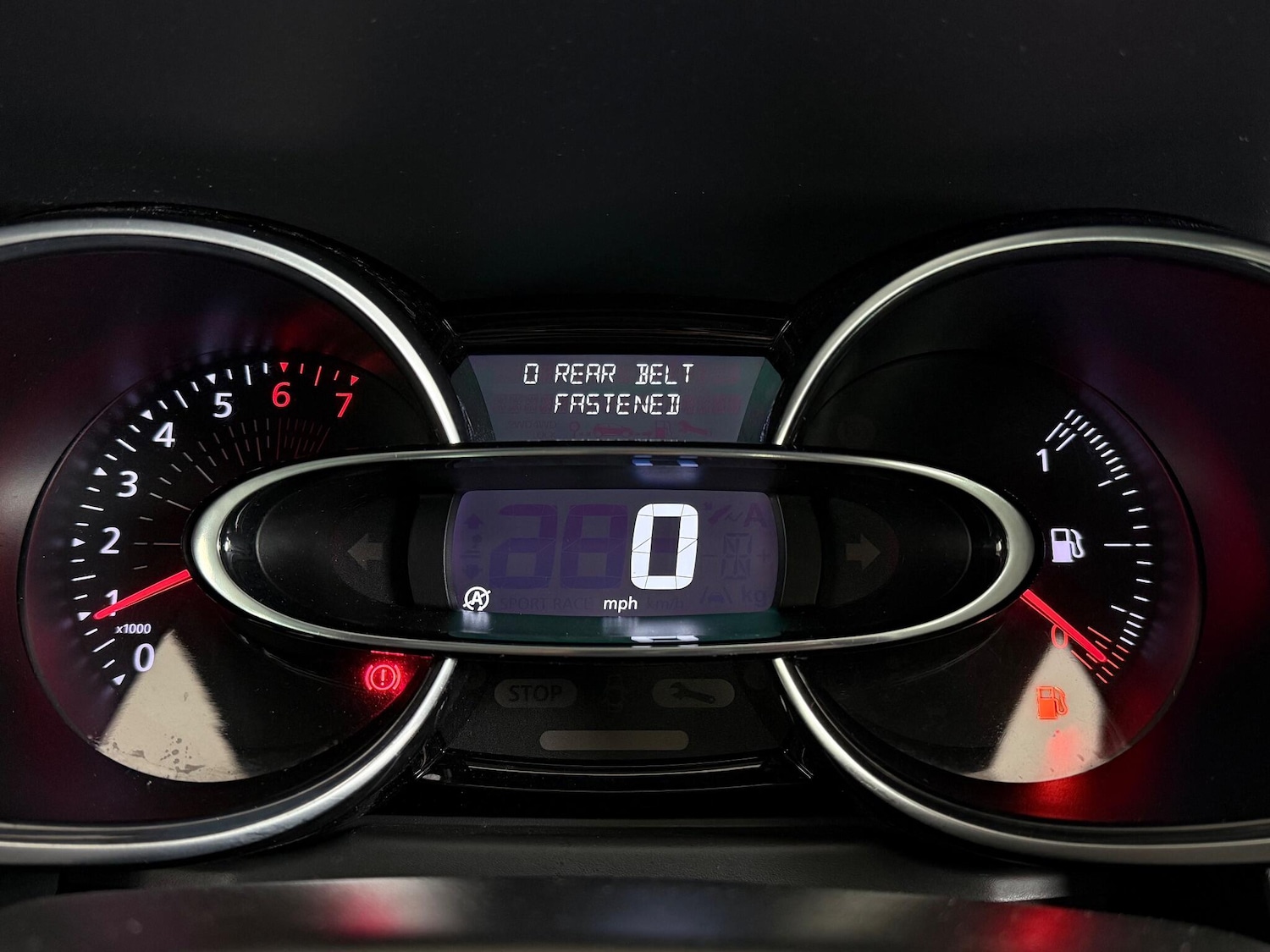 Used Renault Clio 2018 for sale - 76466958: Photo 14