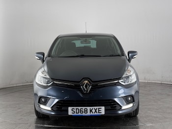 Used Renault Clio 2018 for sale - 76466958: Photo