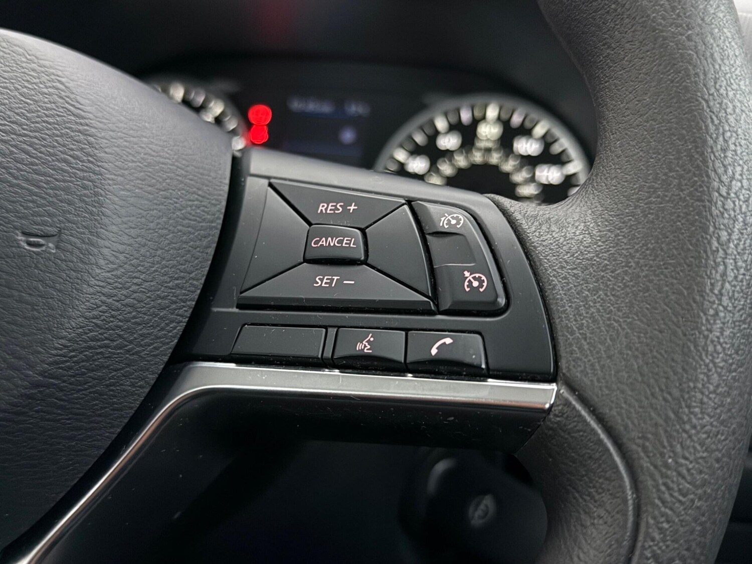 Used Nissan Juke 2023 for sale - 78157939: Photo 17