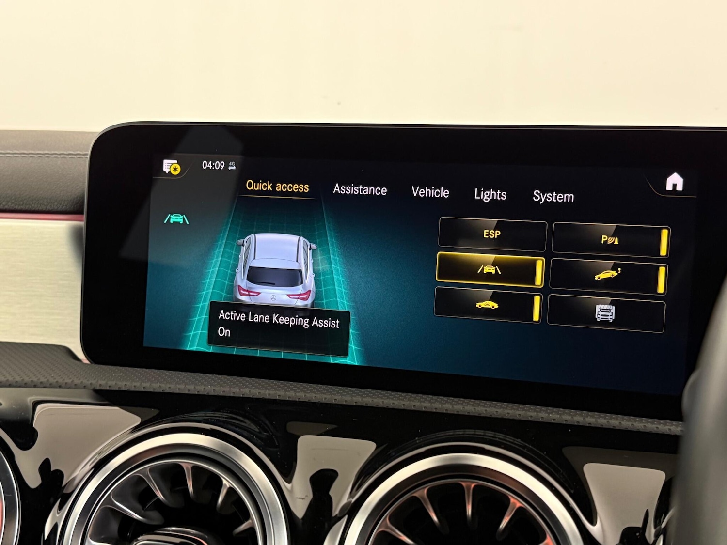 Used Mercedes-Benz CLA 2022 for sale - 77082112: Photo 39