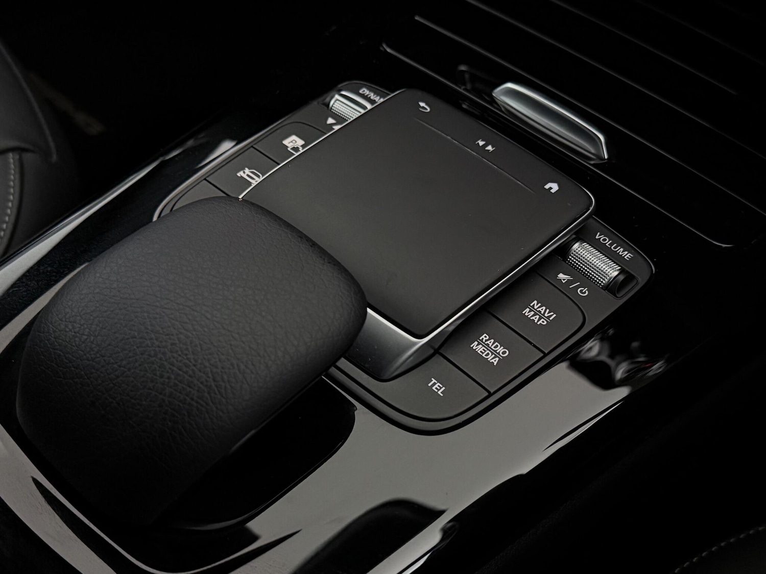 Used Mercedes-Benz CLA 2022 for sale - 77082112: Photo 44