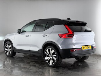 Used Volvo XC40 2021 for sale - 77183203: Photo