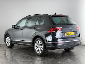 Used Volkswagen Tiguan 2023 for sale - 77696894: Photo