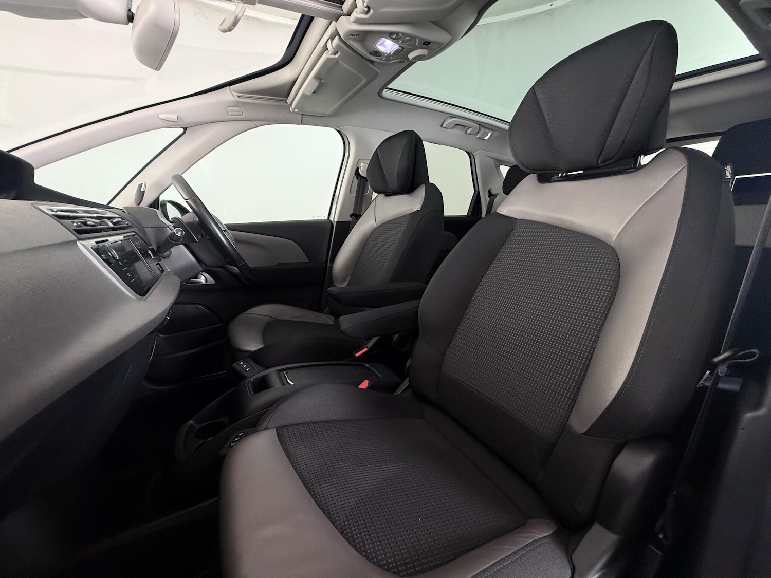 Used Citroen C4 2019 for sale - 76466990: Photo 18