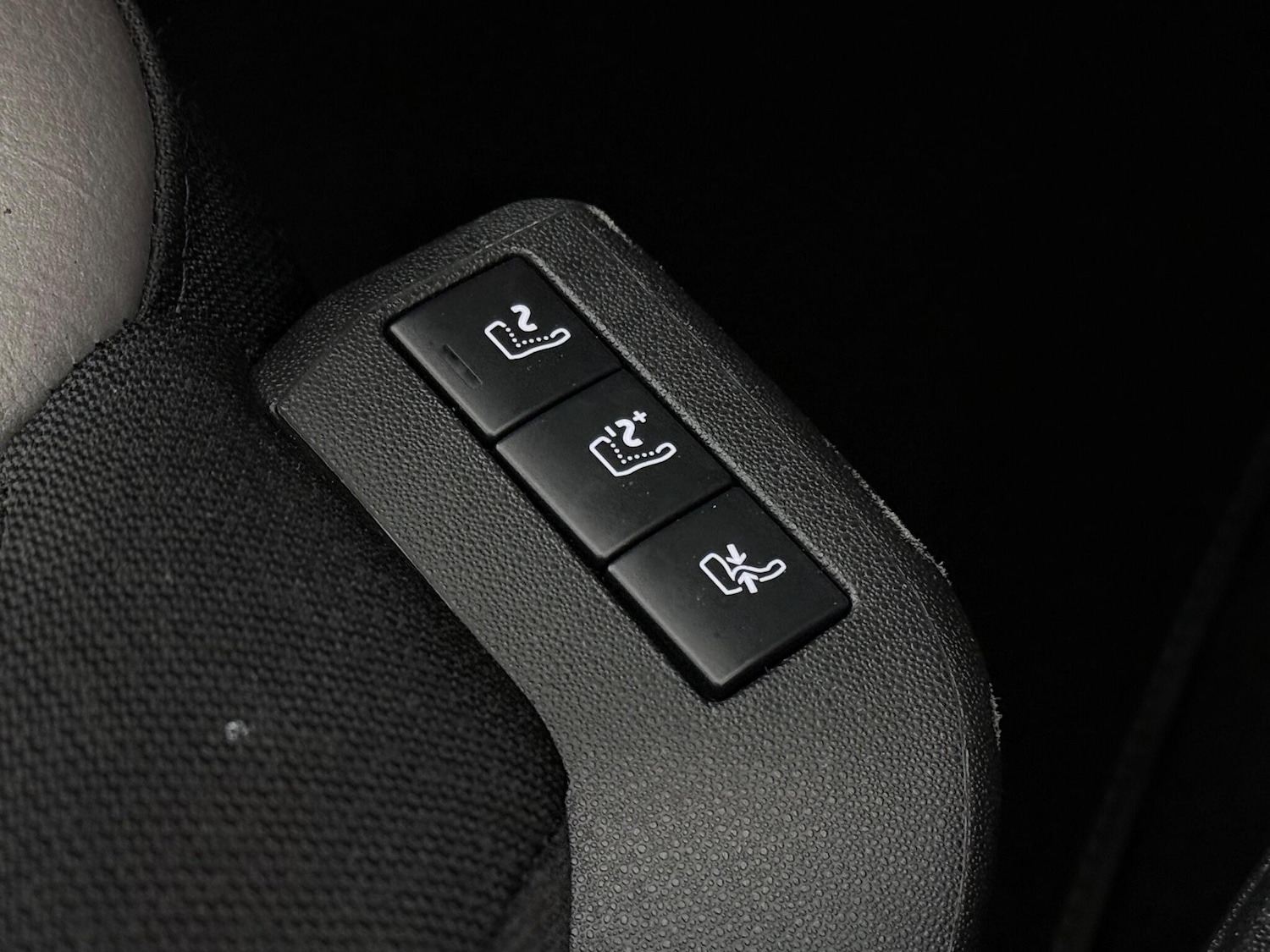 Used Citroen C4 2019 for sale - 76466990: Photo 24