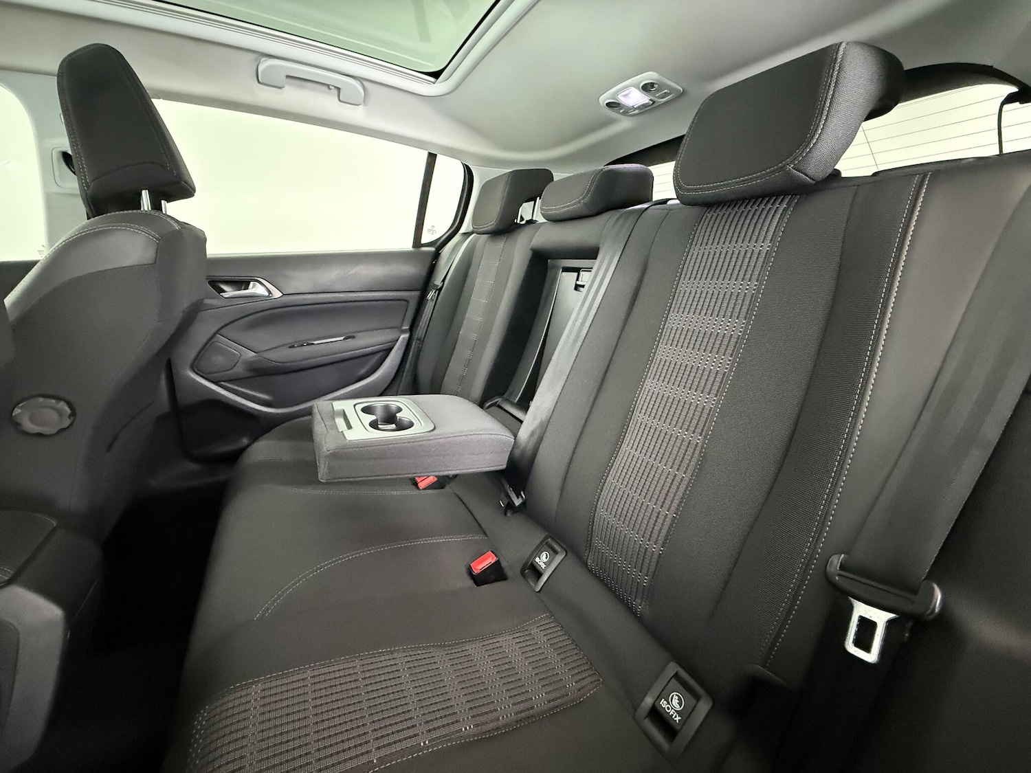 Used Peugeot 308 2018 for sale - 76975956: Photo 17