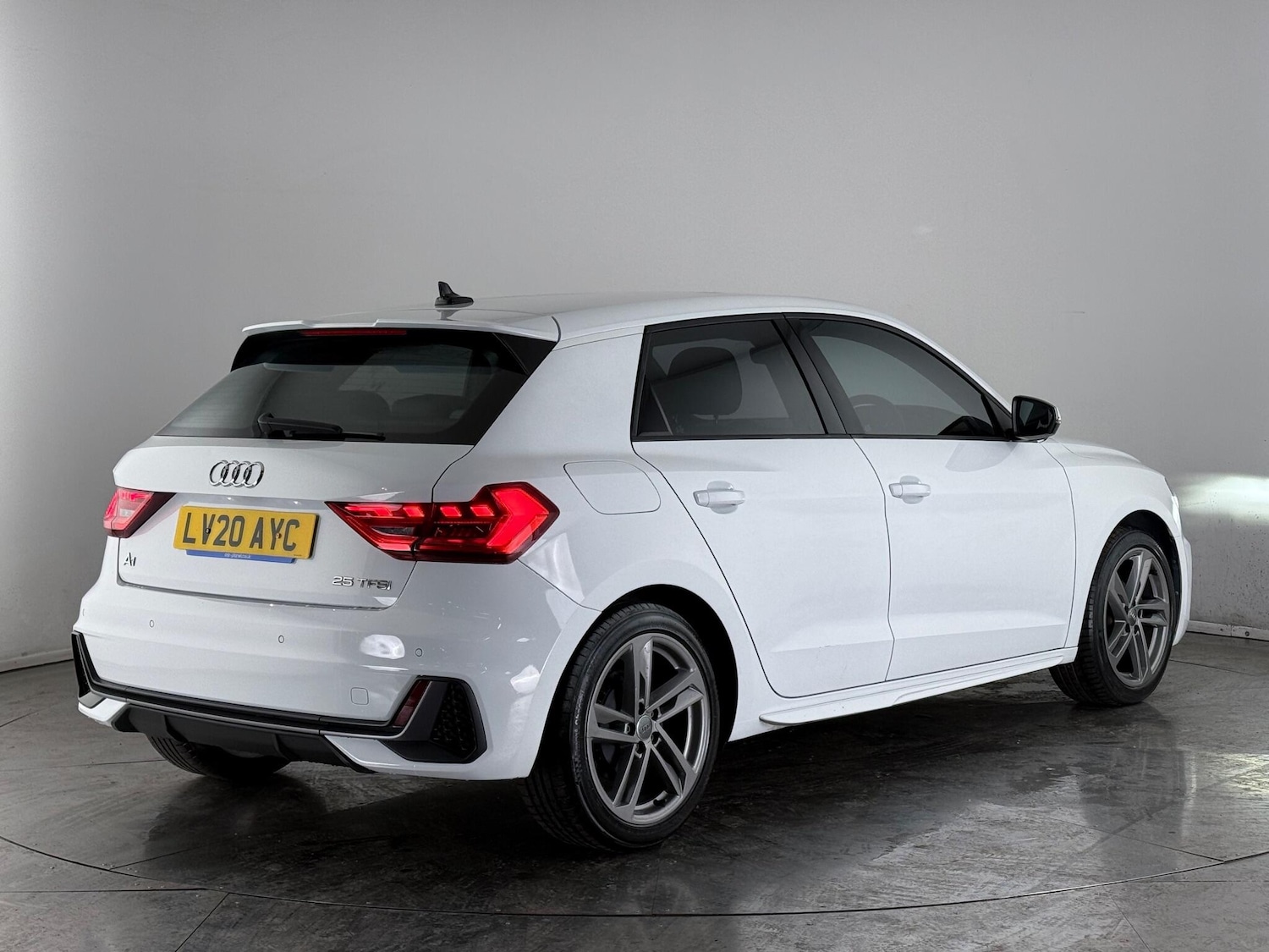 Used Audi A1 2020 for sale - 77246879: Photo 4