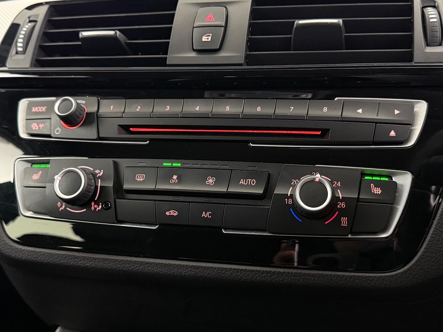 Used BMW 1 Series 2019 for sale - 77221541: Photo 31