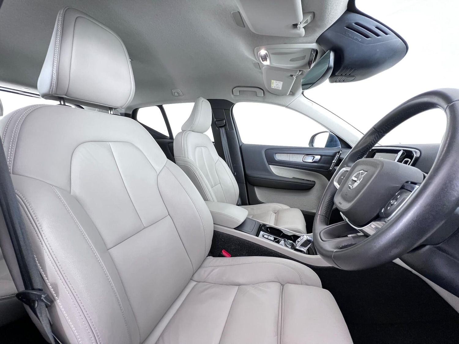 Used Volvo XC40 2020 for sale - 77084427: Photo 17