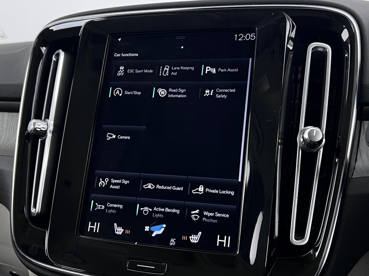 Used Volvo XC40 2020 for sale - 77084427: Photo 39