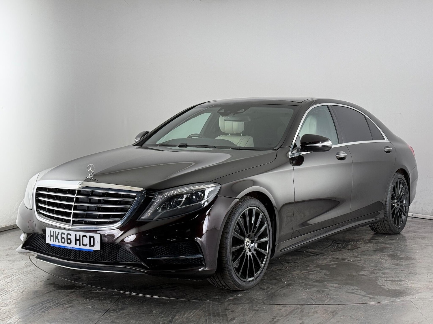 Used Mercedes-Benz S Class 2017 for sale - 76644904: Photo 4