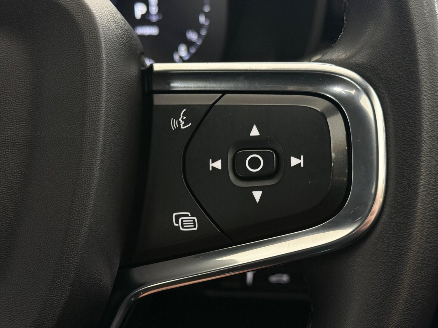 Used Volvo XC40 2022 for sale - 77724306: Photo 18