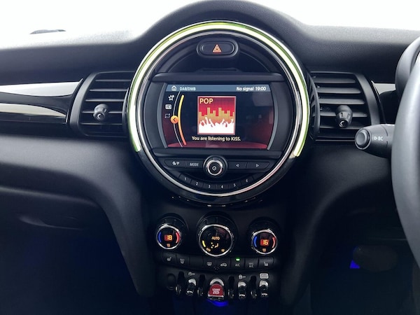 Used MINI Hatch 2018 for sale - 76147554: Photo 24