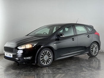 Used Ford Focus 2017 for sale - 75416509: Photo
