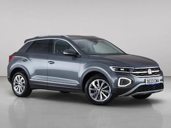 Used Volkswagen T-Roc 2023 for sale - 79202761: Photo