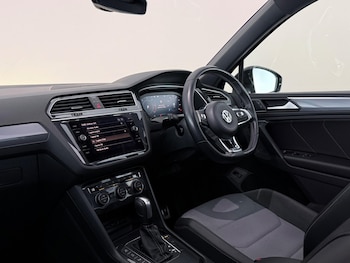 Used Volkswagen Tiguan 2020 for sale - 79366512: Photo