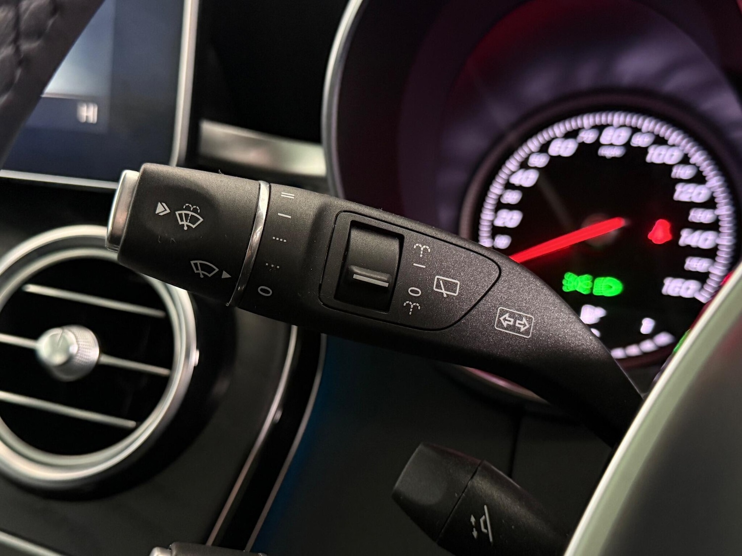 Used Mercedes-Benz GLC 2017 for sale - 77246661: Photo 23