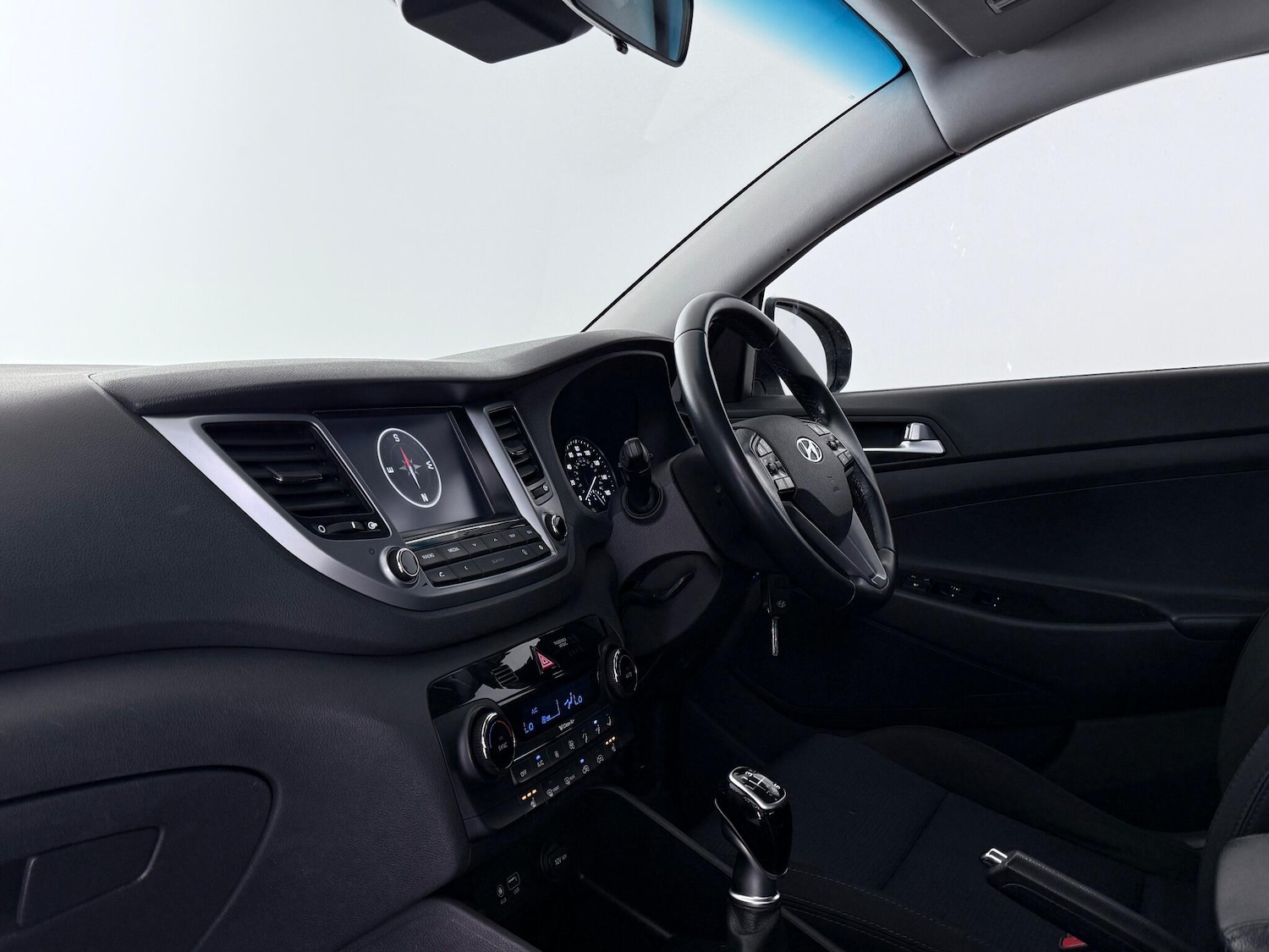 Used Hyundai TUCSON 2016 for sale - 76467482: Photo 17