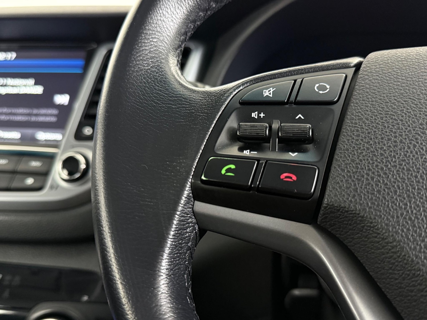 Used Hyundai TUCSON 2016 for sale - 76467482: Photo 24