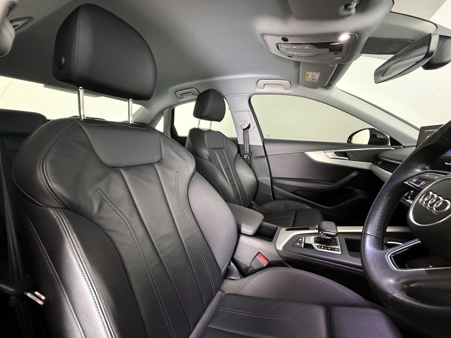 Used Audi A4 2022 for sale - 77260124: Photo 10