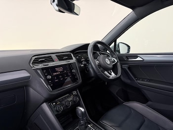Used Volkswagen Tiguan 2019 for sale - 79497372: Photo