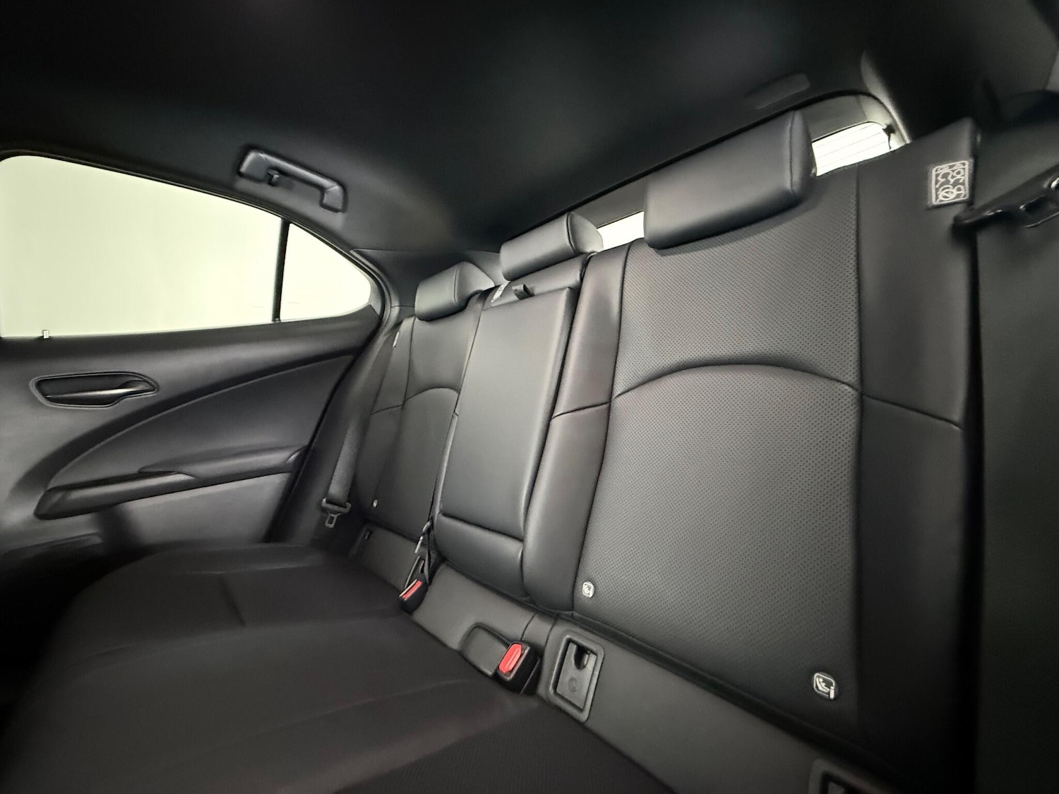 Used Lexus UX 2022 for sale - 77259602: Photo 13