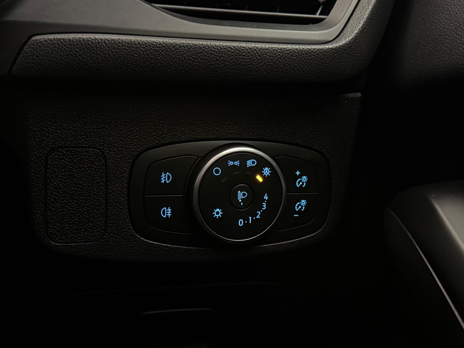 Used Ford Focus 2019 for sale - 77268280: Photo 22